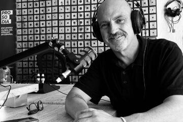 Óscar Gómez en las oficinas de Qwerty Pódcast.